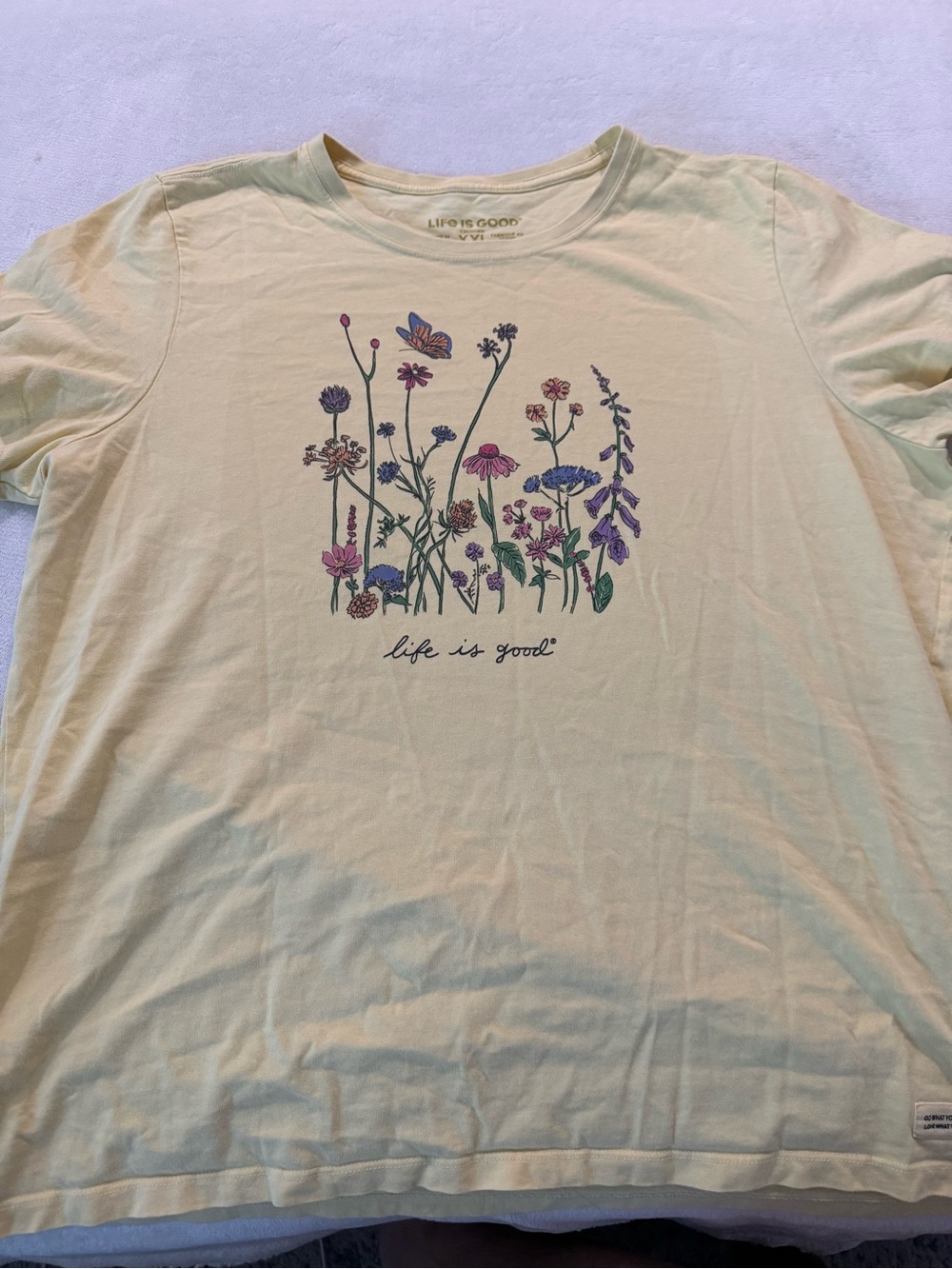 Life is Good Women’s XXL Yellow S/S Tee Floral Bouquet D73